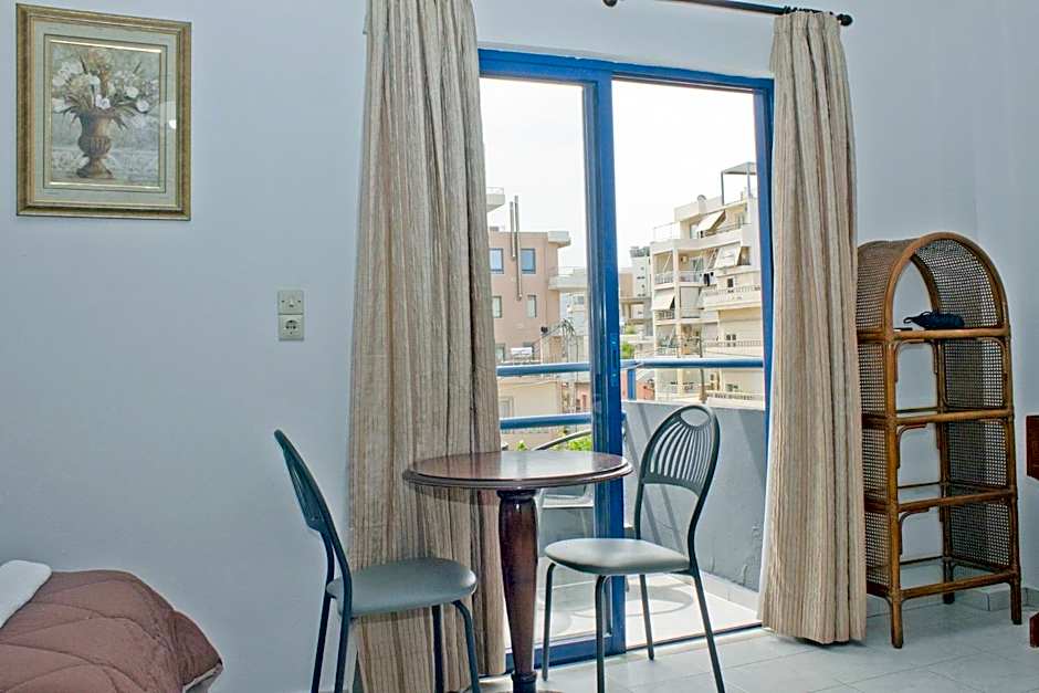 Danaos Hotel