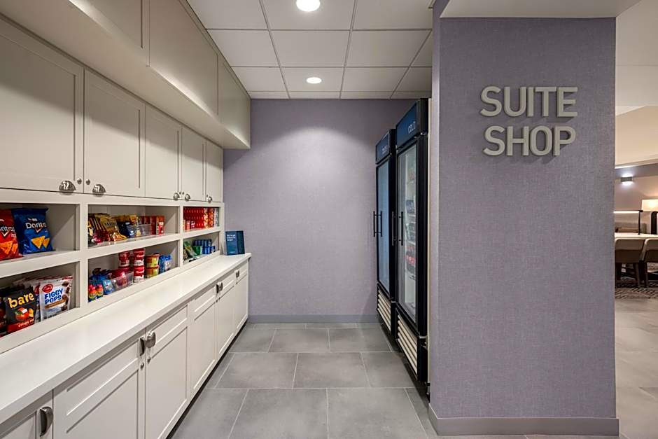 Homewood Suites By Hilton Fresno