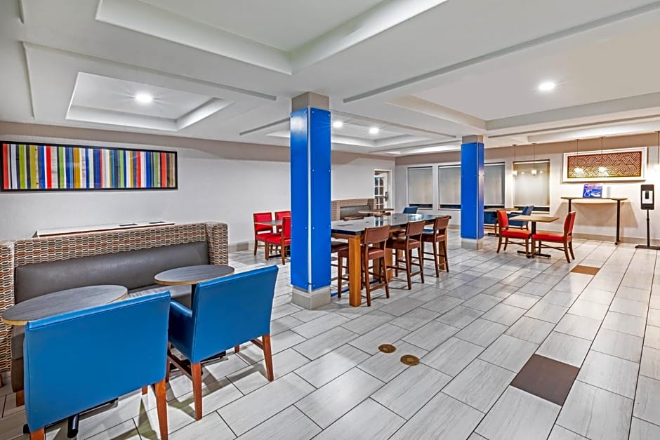 Holiday Inn Express Hotel & Suites Lafayette South
