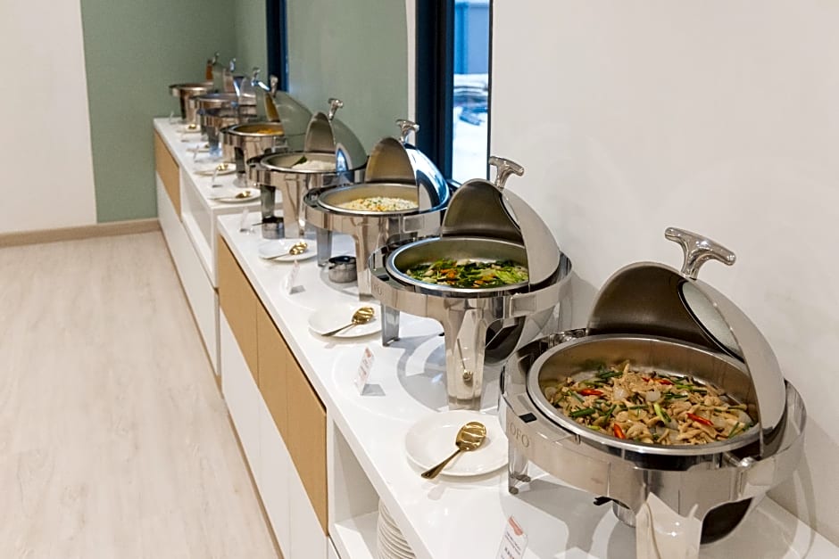 Pure Eleven Hotel Bangkok