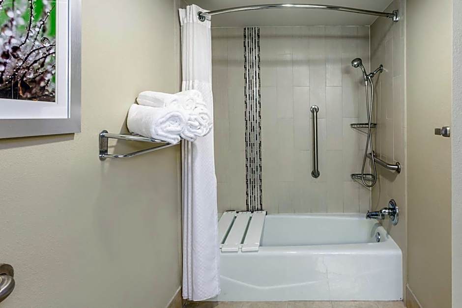 Holiday Inn Hotel & Suites Oklahoma City North By IHG