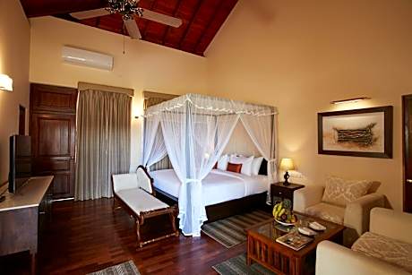 Grand Deluxe Suite with Plunge Pool