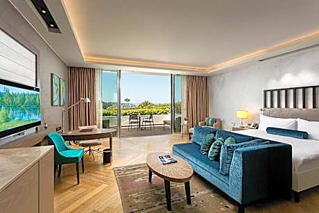 Executive Partial Sea View Suite