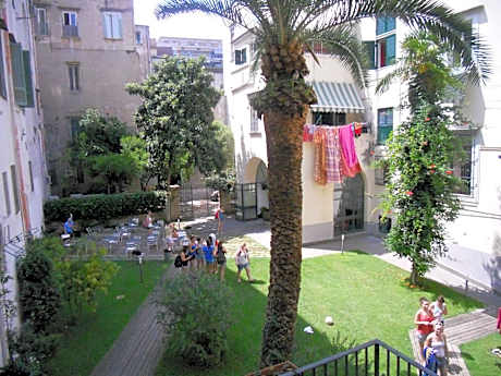 Bed in 4-Bed Mixed Dormitory Room with En suite Bathroom