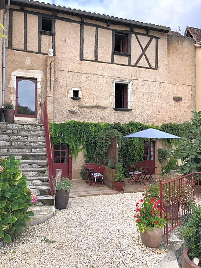 Maison Lapopie chambres et gîte