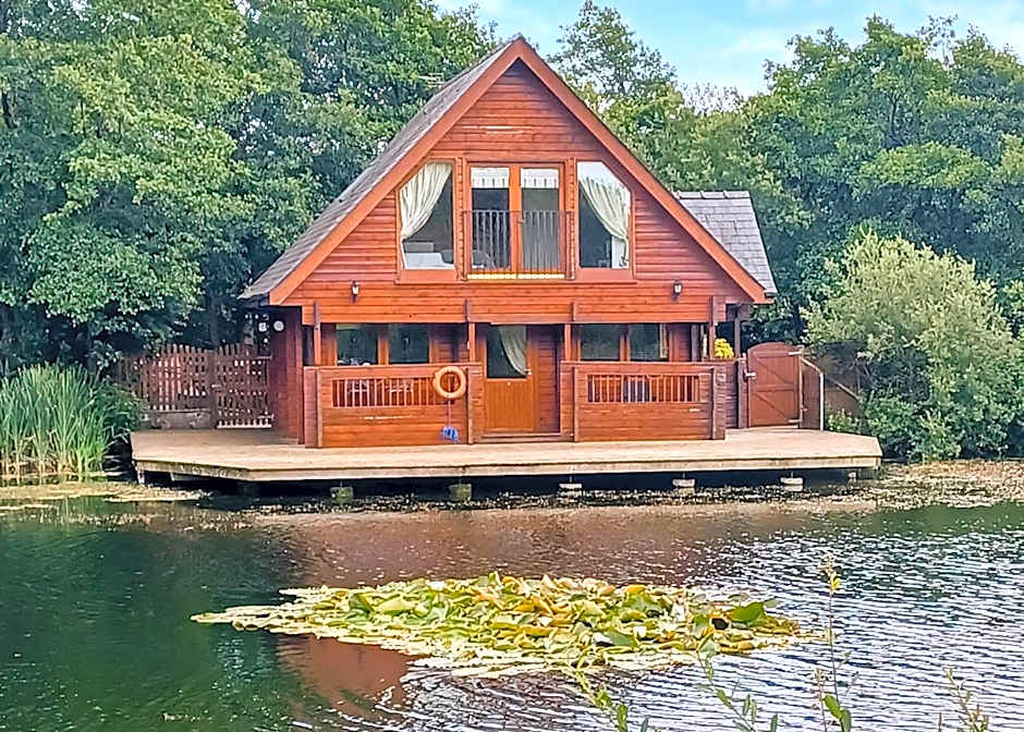 Anglesey Lakeside Lodges
