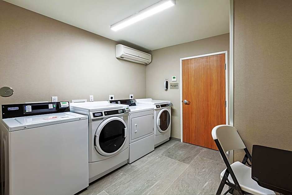 Fairfield Inn & Suites by Marriott Tulsa Catoosa