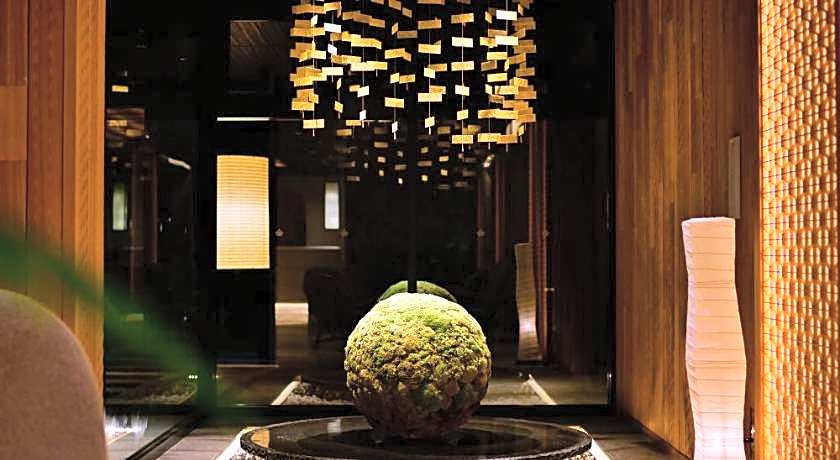 RIHGA Place Kyoto Shijokarasuma
