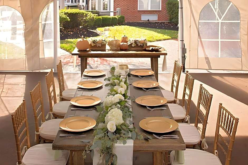 Westford Regency Inn & Conference Center