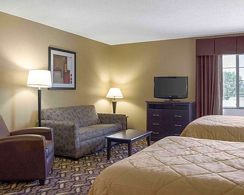 MainStay Suites Bismarck