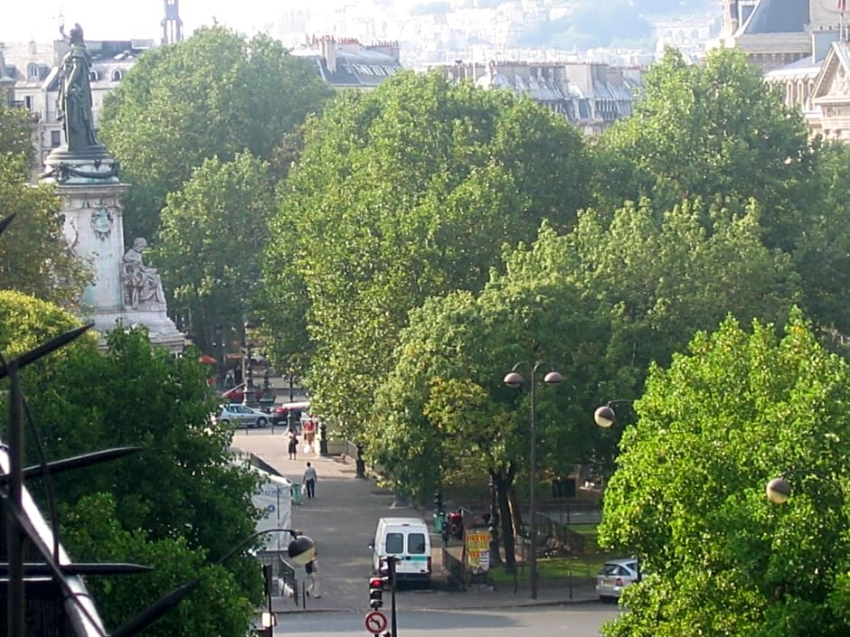 Hotel Ferney République