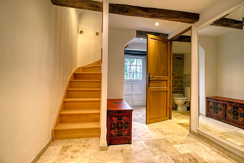 KERBELEG, ferme-manoir du XVè siècle, chambres grand confort