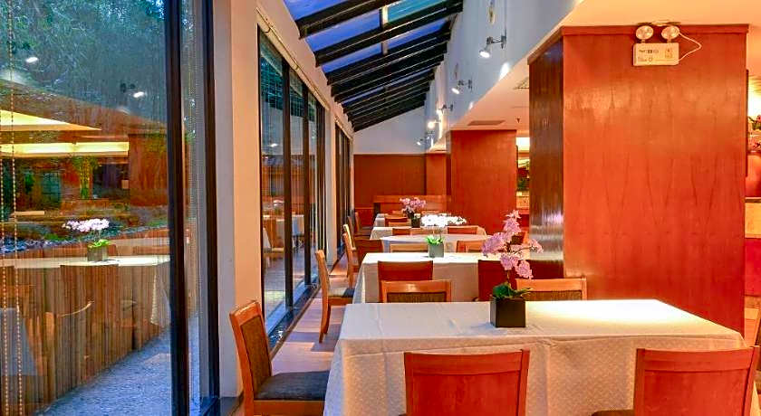 Xi’an DaJing Castle Hotel