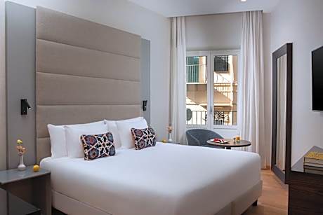 Superior Room with Balcony