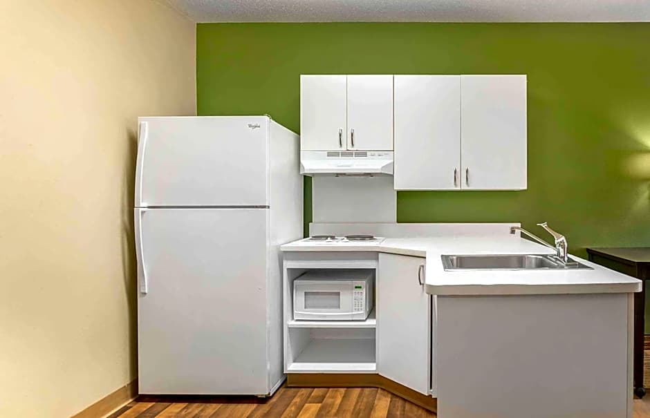 Extended Stay America Select Suites - Grand Rapids - Kentwood