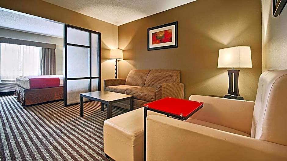 Comfort Inn & Suites Copley Akron