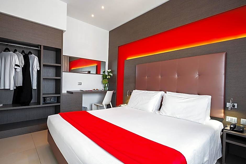 Hotel Calaluna