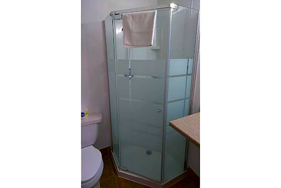 Colonial Inn Extended Stay by OYO New Ulm