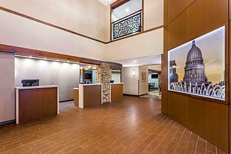 Wyndham Garden Madison Fitchburg