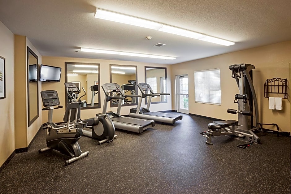 Candlewood Suites Lenexa - Overland Park Area By IHG