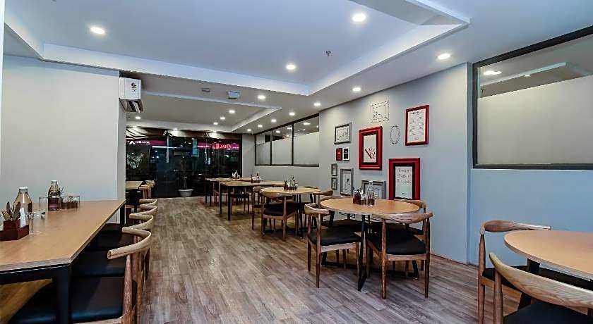 Townhouse C Scheme Ahinsa Circle