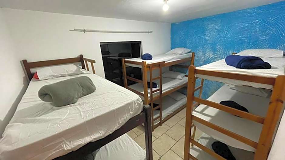 SANTO MAR HOSTEL