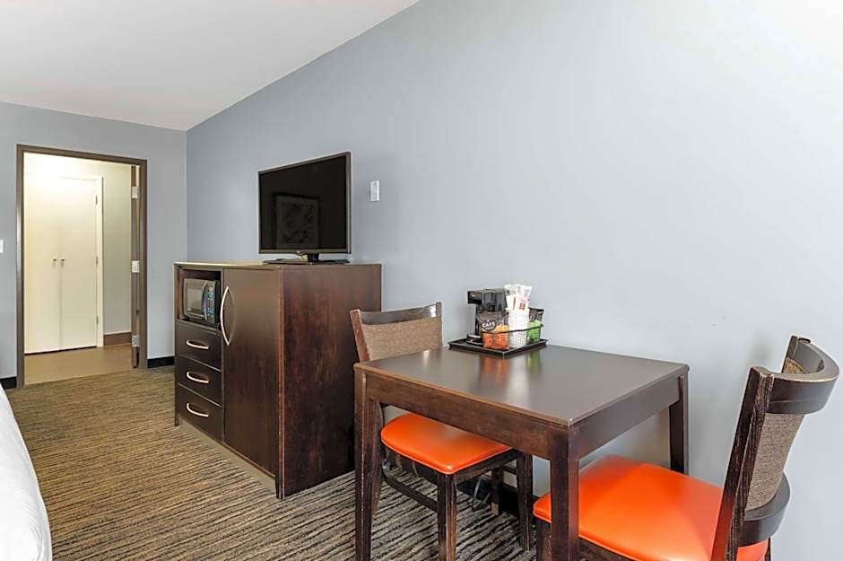 Best Western University Inn At Valparaiso