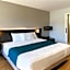 Studio 6 Suites Stockton, CA Waterfront