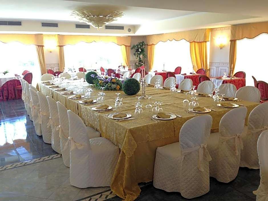 Hotel Holiday Sul Lago