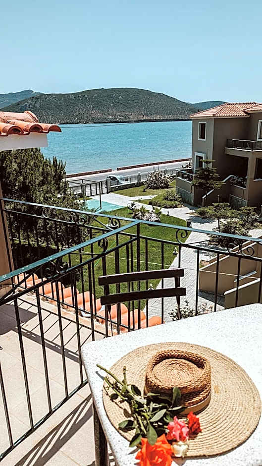 Ariadnes Holiday Accommodation