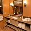 1000 Islands Harbor Hotel