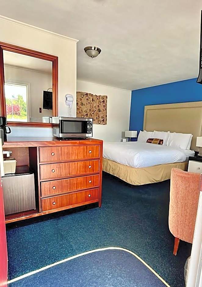 Saco River Motor Lodge & Suites