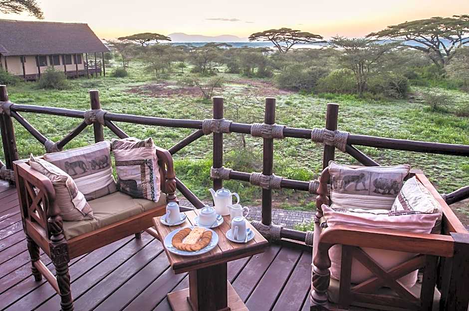 Lake Ndutu Luxury Tented Lodge