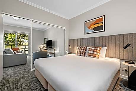 Executive One-Bedroom Apartment with Balcony