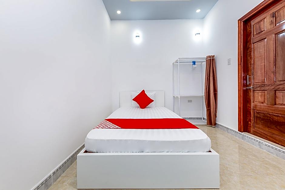 Super OYO 598 Peony Hotel