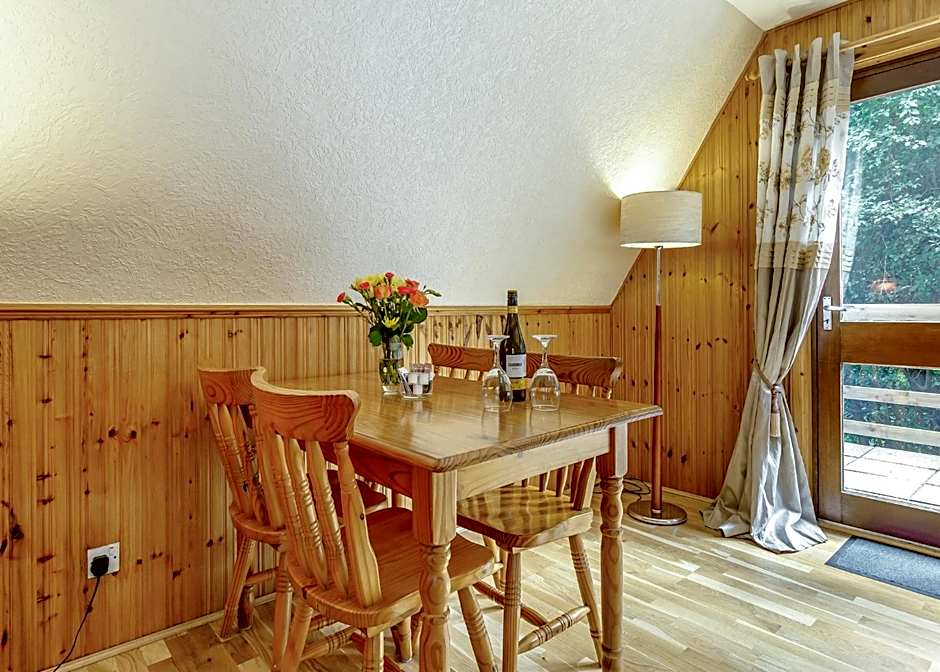 Delny Highland Lodges
