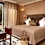 Oasis lodges