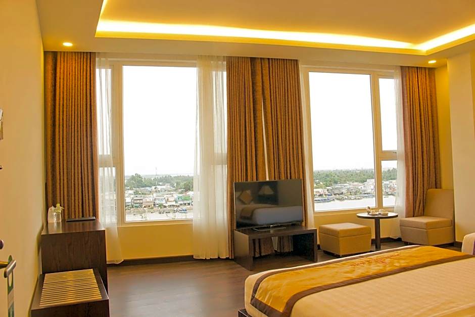 International Hotel
