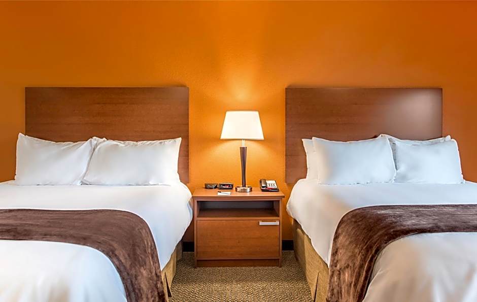 My Place Hotel-Aberdeen, SD