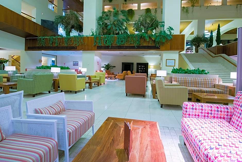 Puerto Antilla Grand Hotel