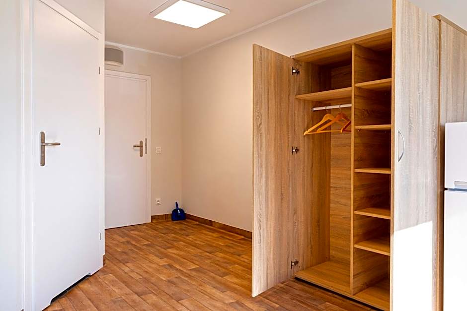 Dom Studencki Komenik