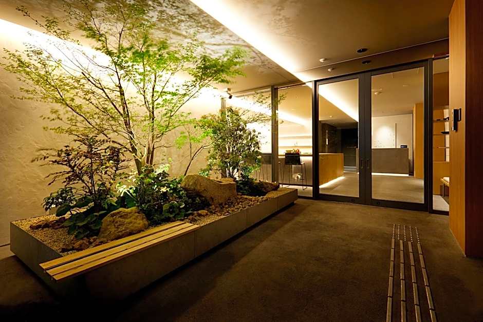 TSUKI Tokyo