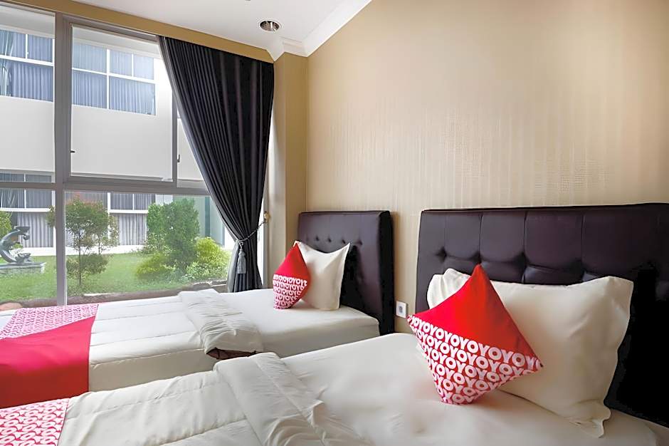 Collection O 3431 Hotel Alpha Bandara