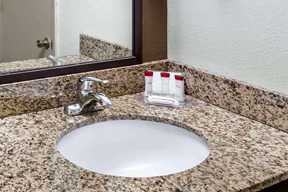 Ramada by Wyndham Groton/Mystic