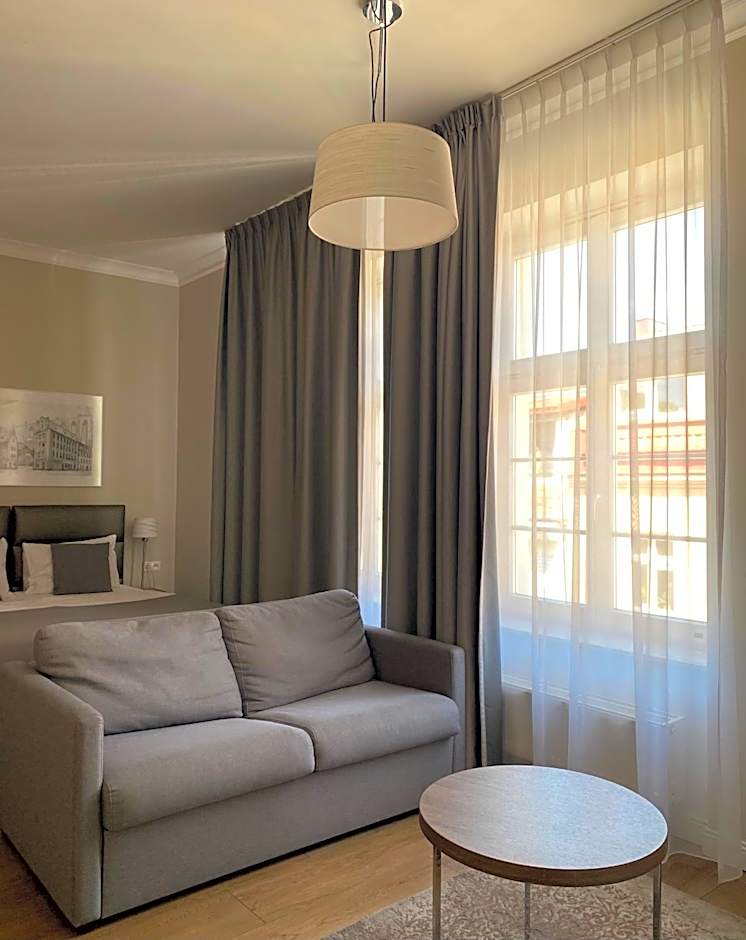 Joyinn Aparthotel