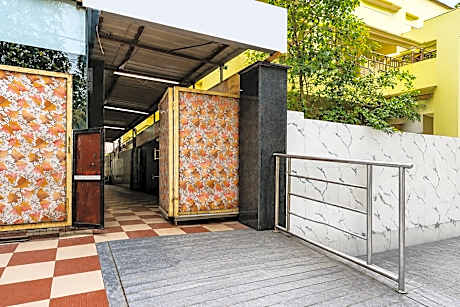 Collection O Sector 7 Cuttak Formerly Aarshi Palace