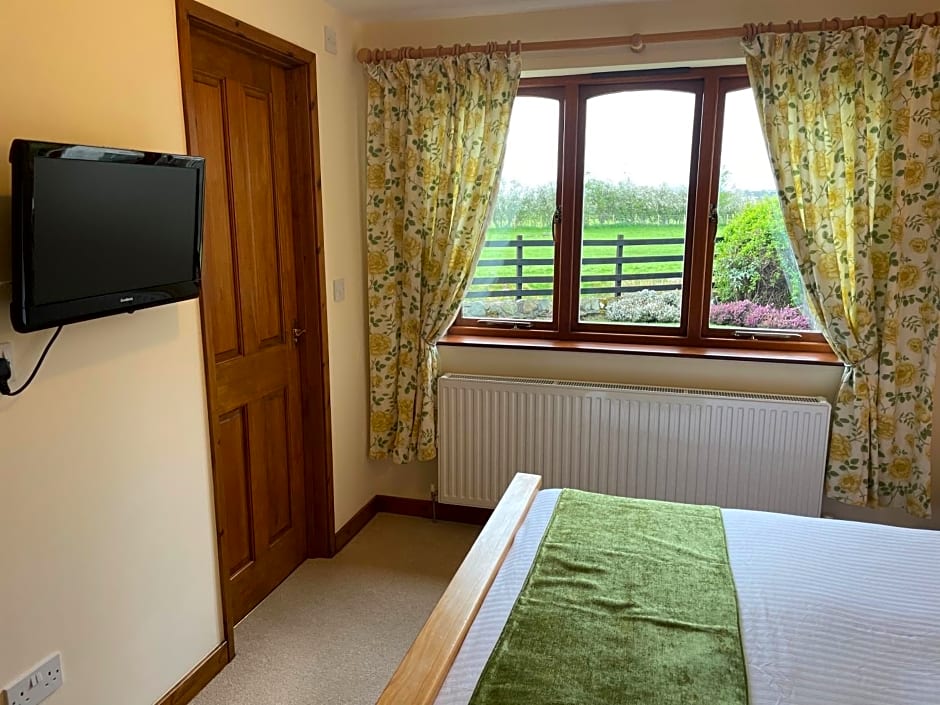 Sunset House Bed and Breakfast