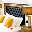 Escape Luxury Suite - CA Domus Collection