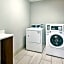 Holiday Inn Express & Suites Chesapeake By IHG