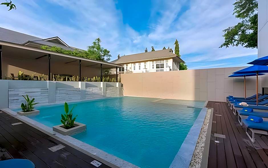 Patong Bay Residence